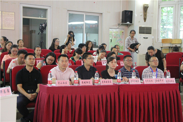 重庆江北社区教育同仁来访青羊交流合作