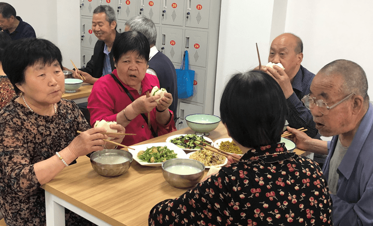 民政部领导一行到金牛区调研居家社区养老及老年助餐服务工作