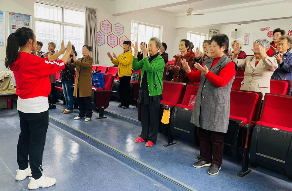 龙泉特校：快乐运动 健康同行