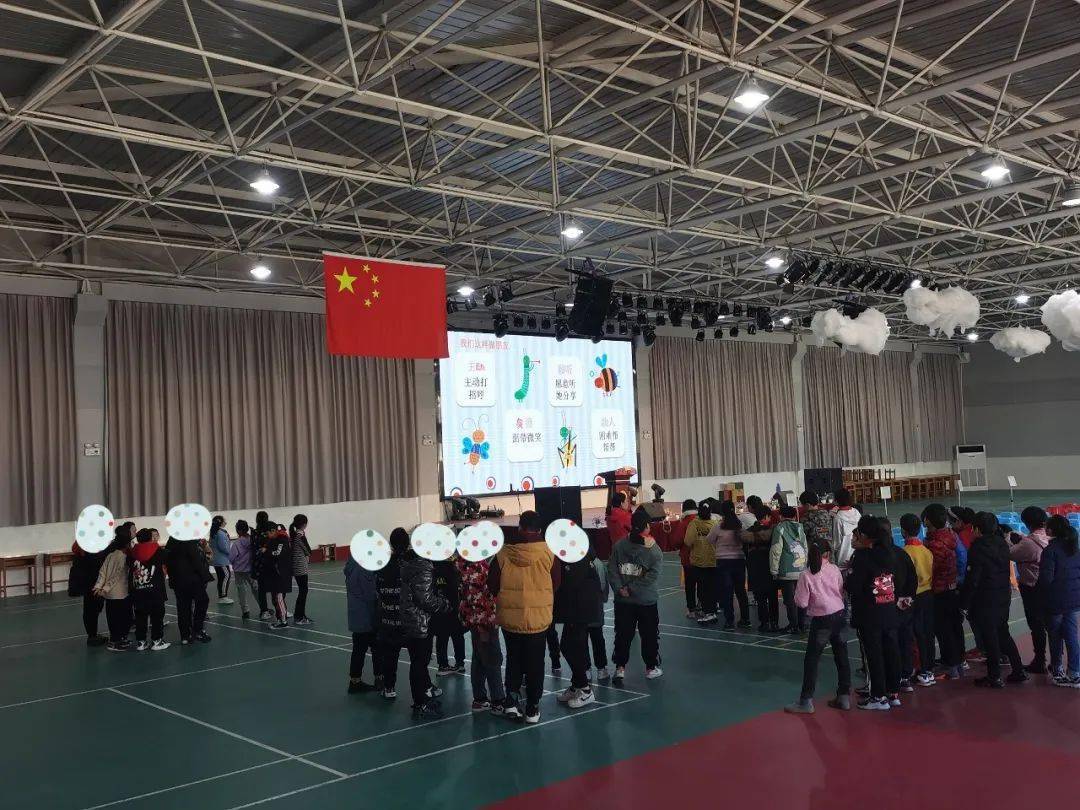 内江市东兴区永兴镇中心校举办“青春校园，童心同乐”汇演