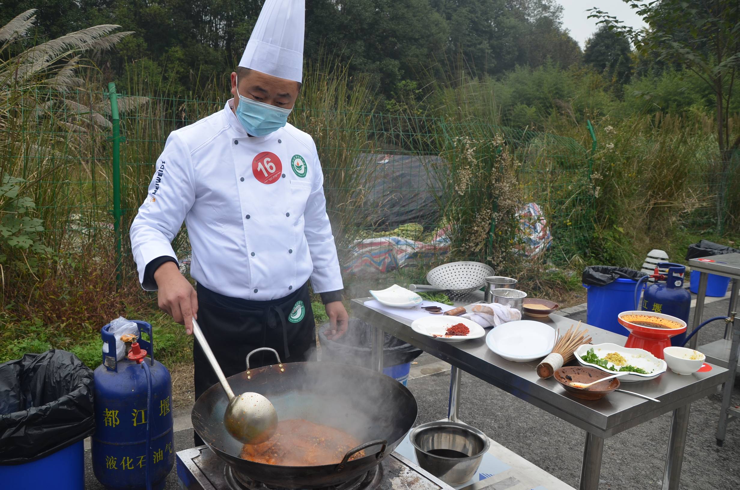 培育川菜高级人才 振兴川菜文化建设