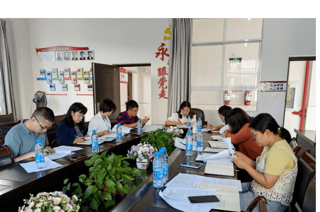 凝心聚力谋发展 农村教育写新篇