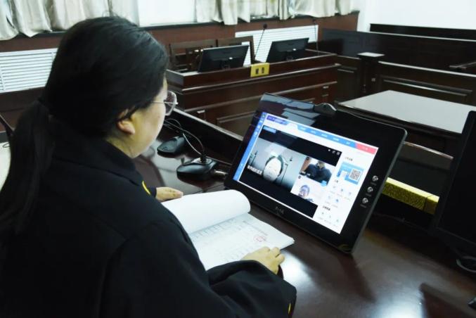 “云上”调解化纠纷 “指尖”司法减诉累