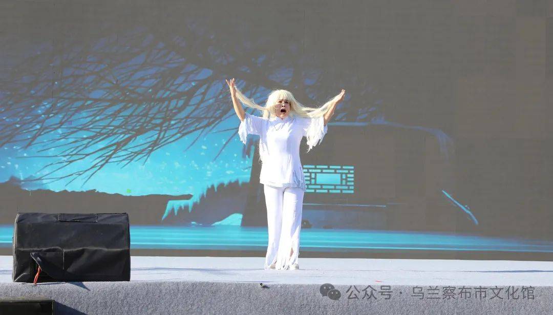 情系新民村 扶贫献真情