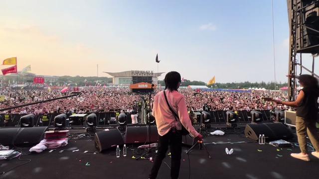 今日新青年，明日大先生