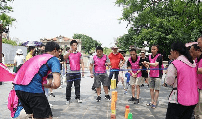 “结”出合力 “建”出成效