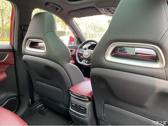 辞旧迎新 40辆新能源公交将在彭州闪亮登场