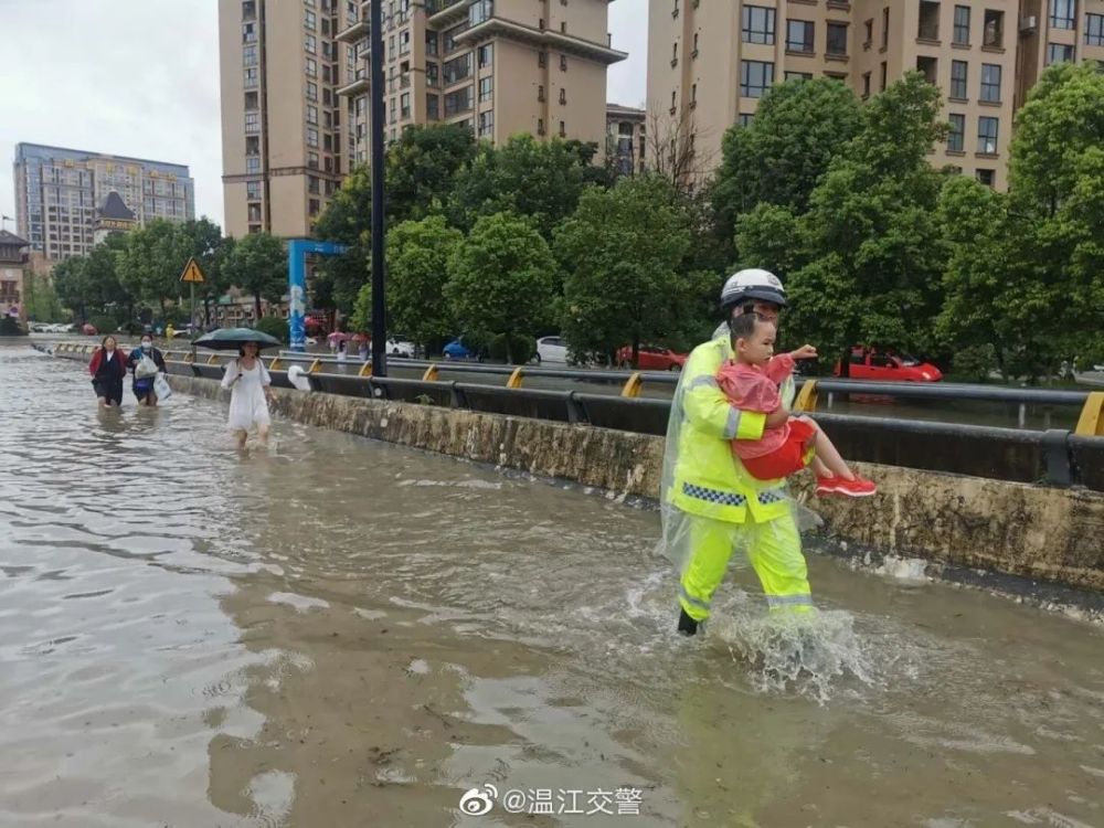 郫都区交通运输局开展停车场夏季消防演习及防汛演练