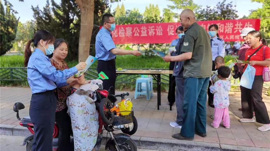 【我为群众办实事】彭州公交公司：优化线网 让出行更美好