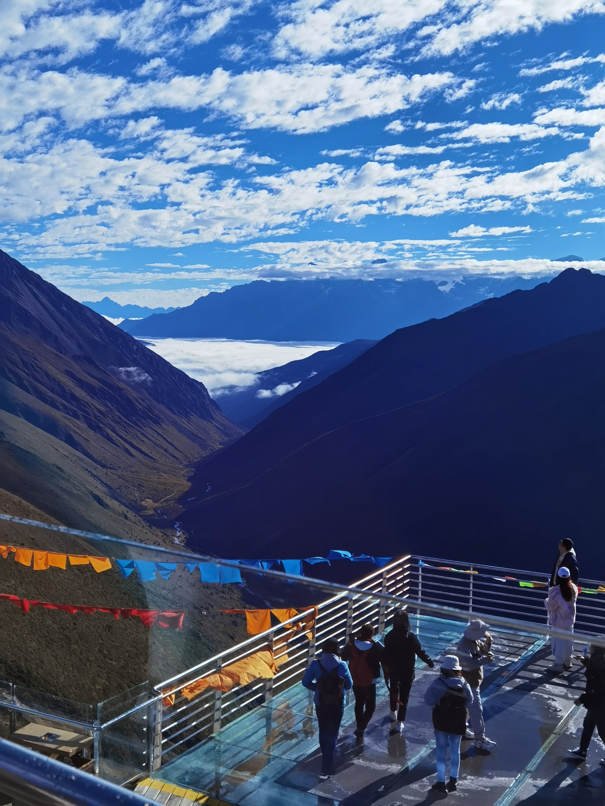 写不尽的情歌 唱不完的康定