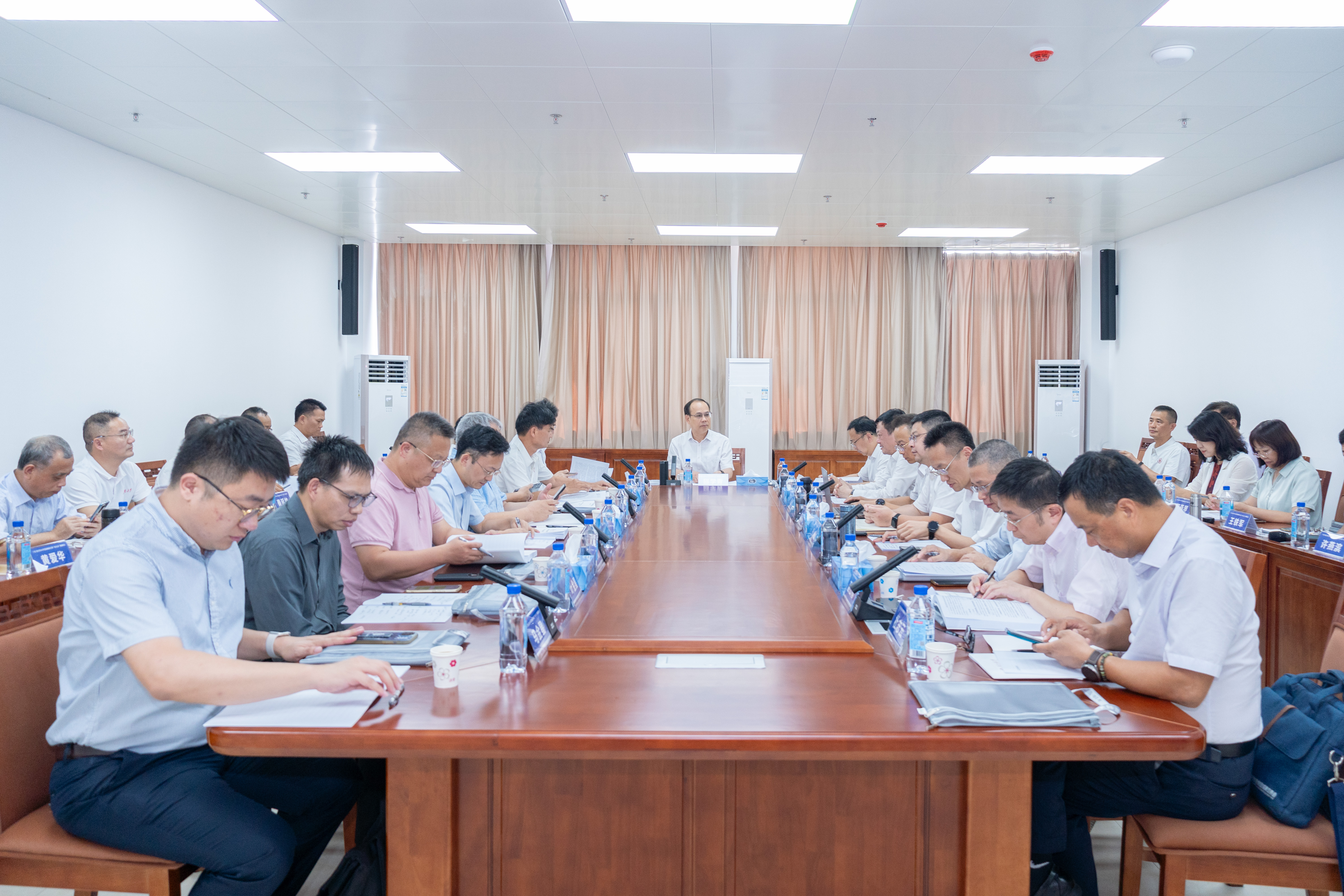 凝心聚力 共谋发展 广汉市教体局召开2025年春季学期开学工作会议