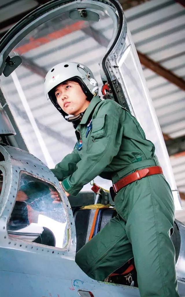 八载芳华,致敬最美的您