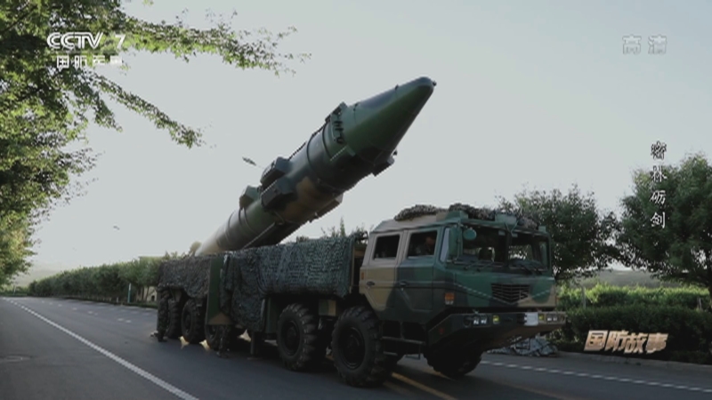 心系国防铸新人 德润无声促成长