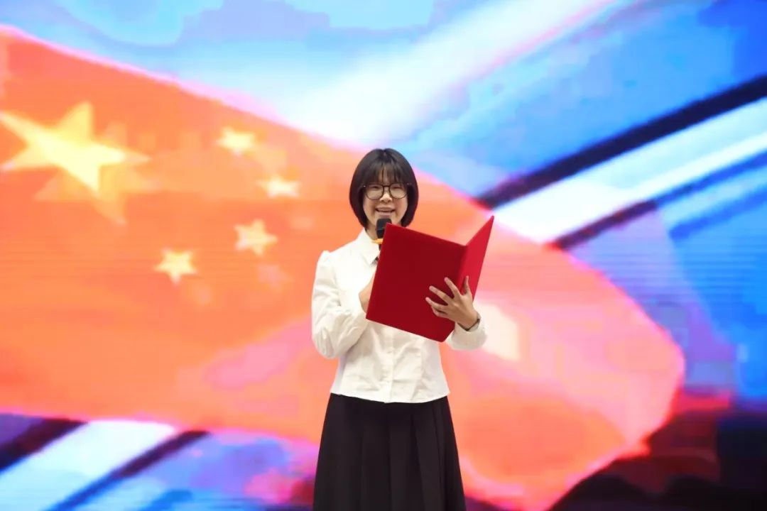 少年奋发铸强国之梦 艺术花开赞盛世中华